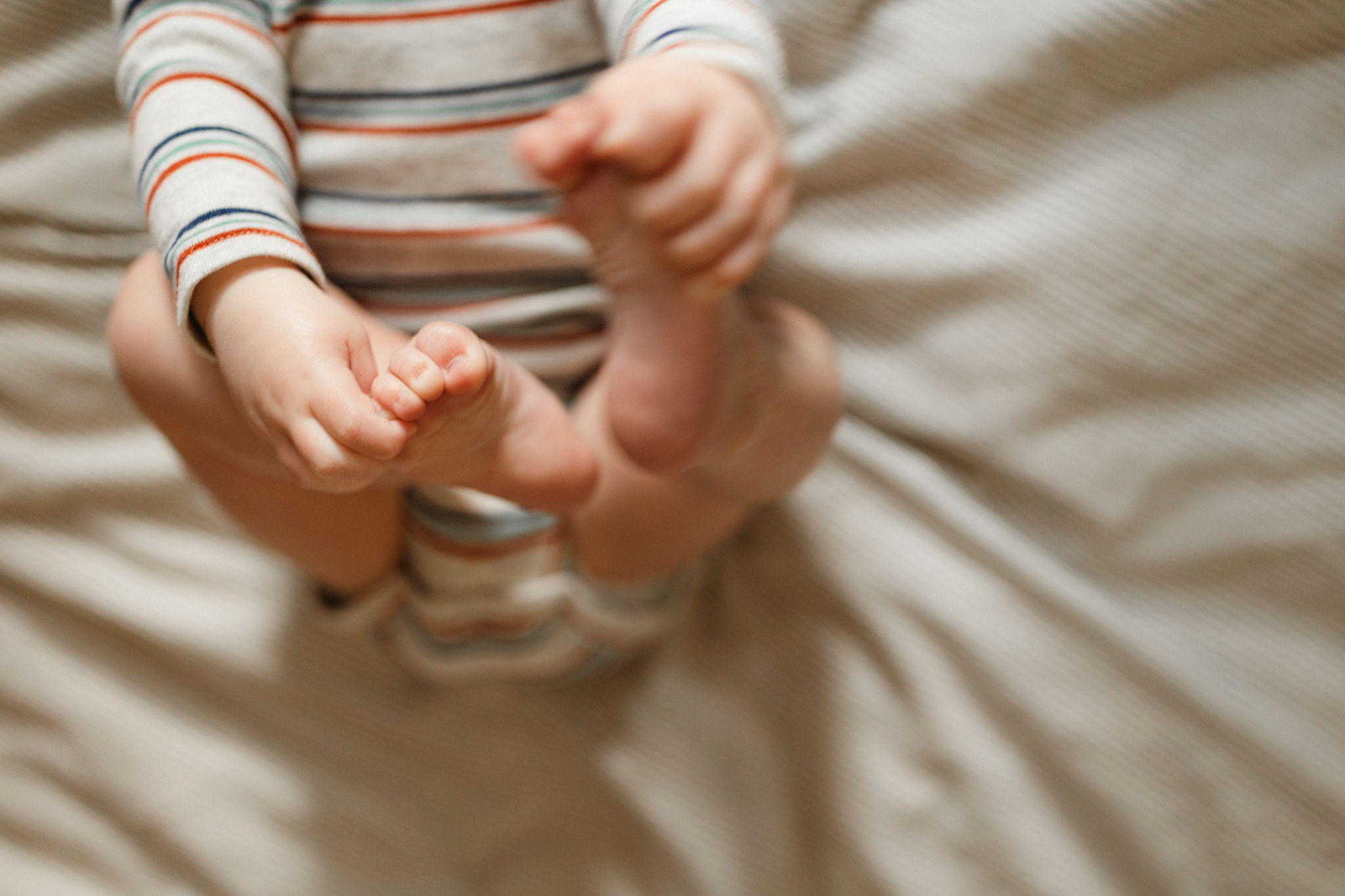 Denver lifestyle maternity & newborn photographer