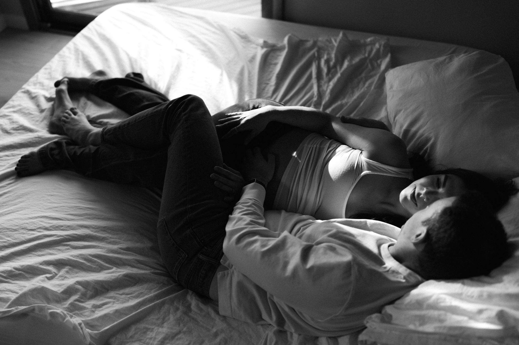 Denver lifestyle maternity & newborn photographer